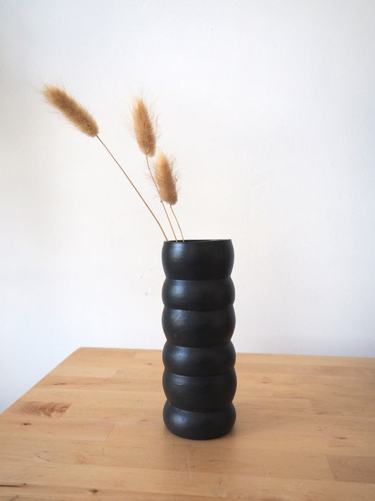 Parian Wiggle Vase