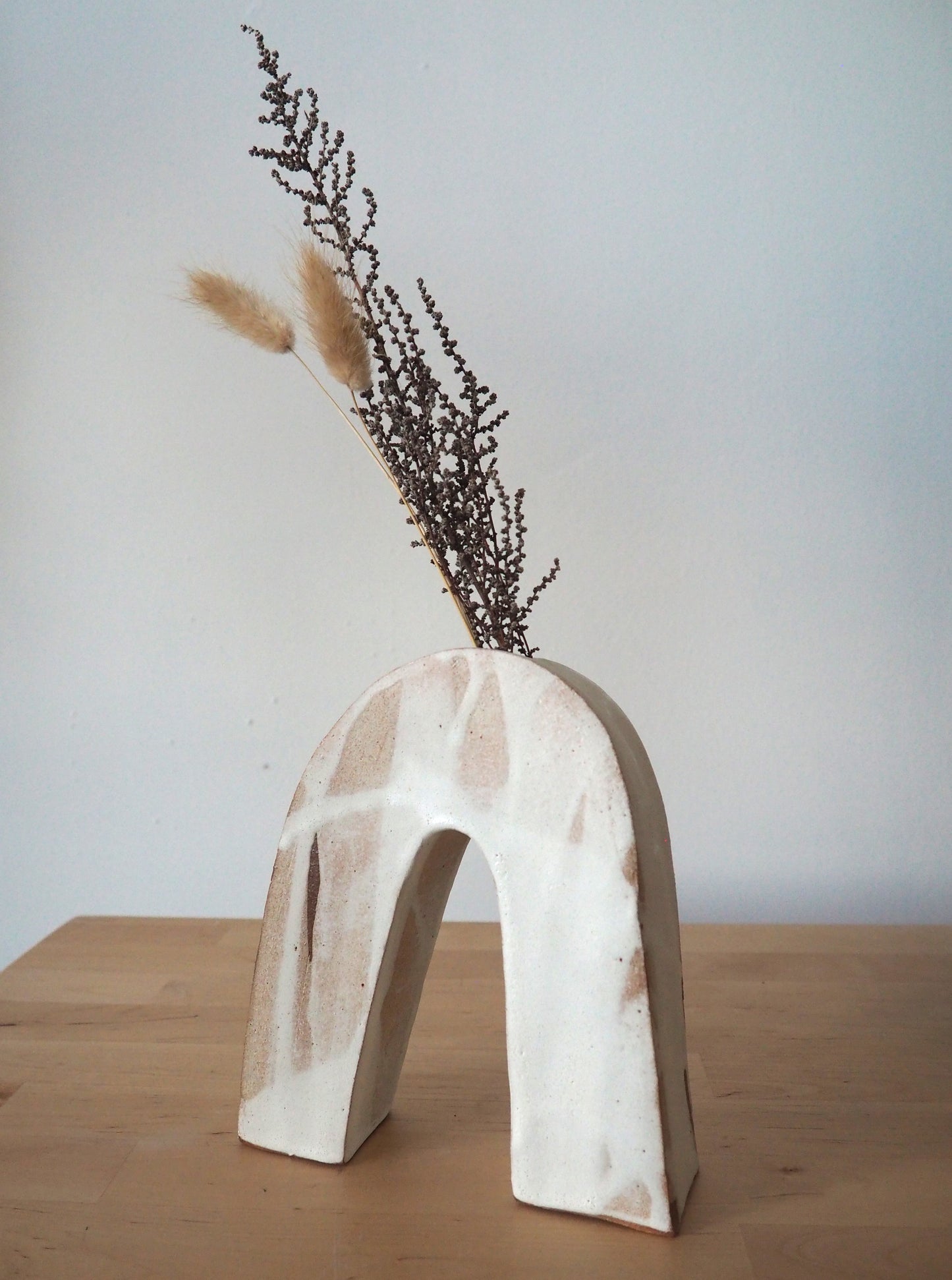 Oatmeal Arch Vase