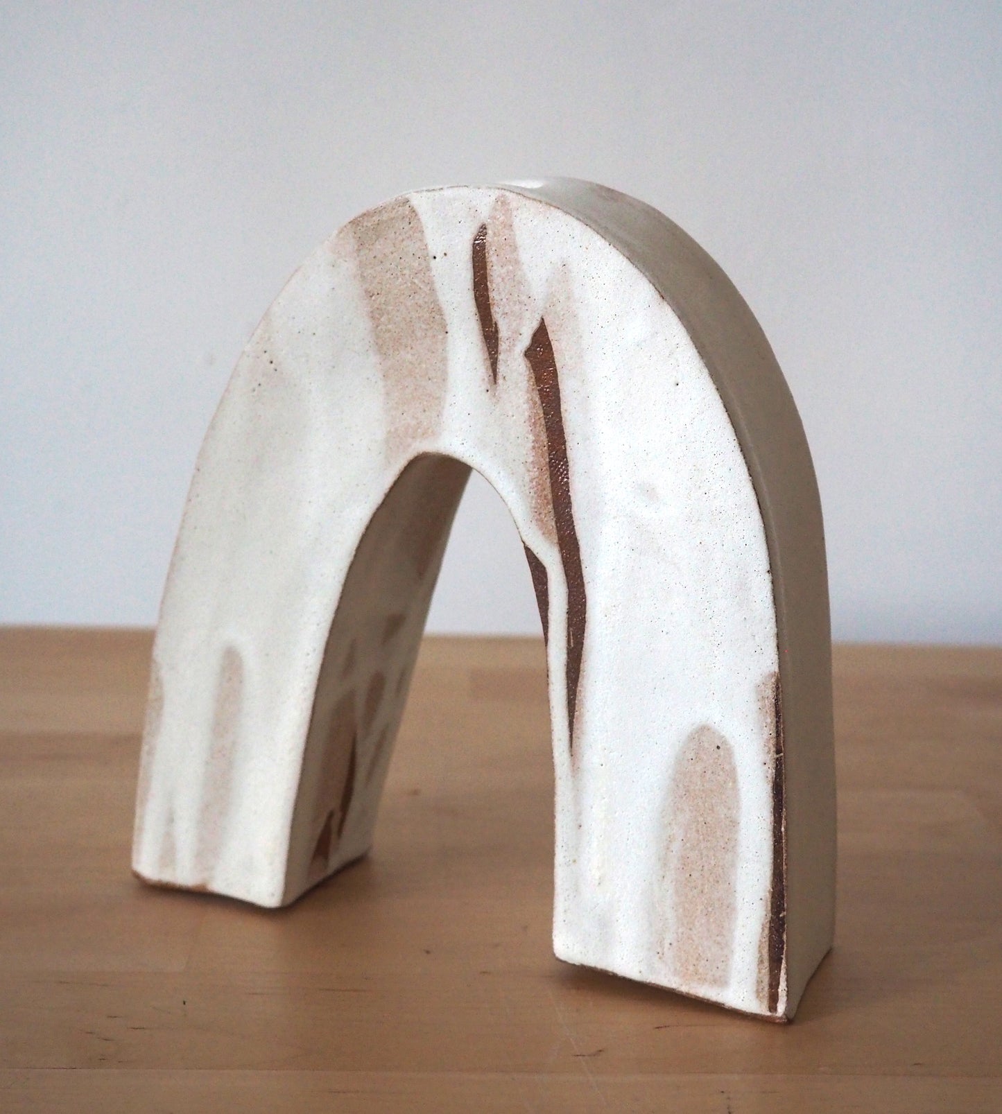 Oatmeal Arch Vase